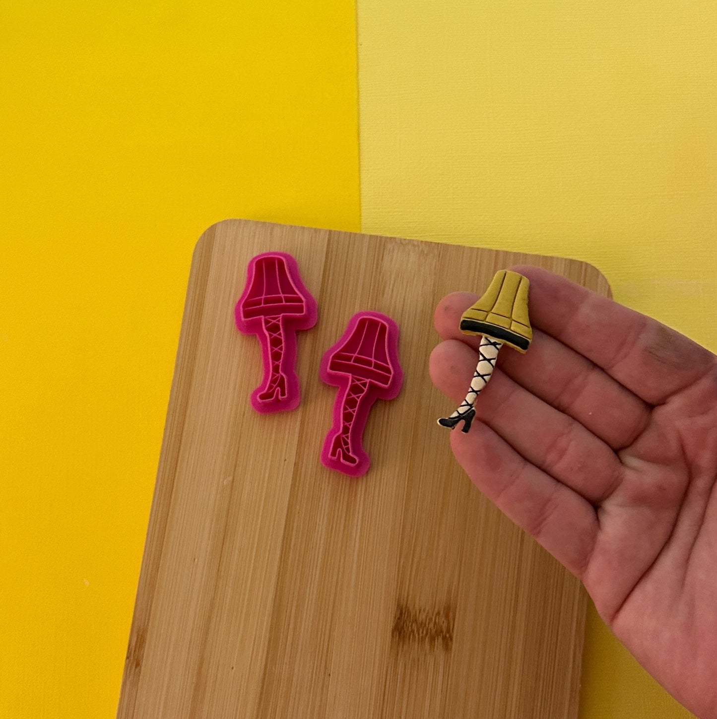 Leg Lamp Clay Cutter