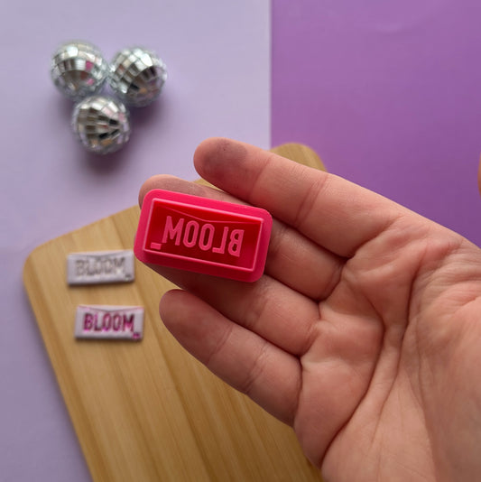 BLOOM Vanity Plate Clay Cutter