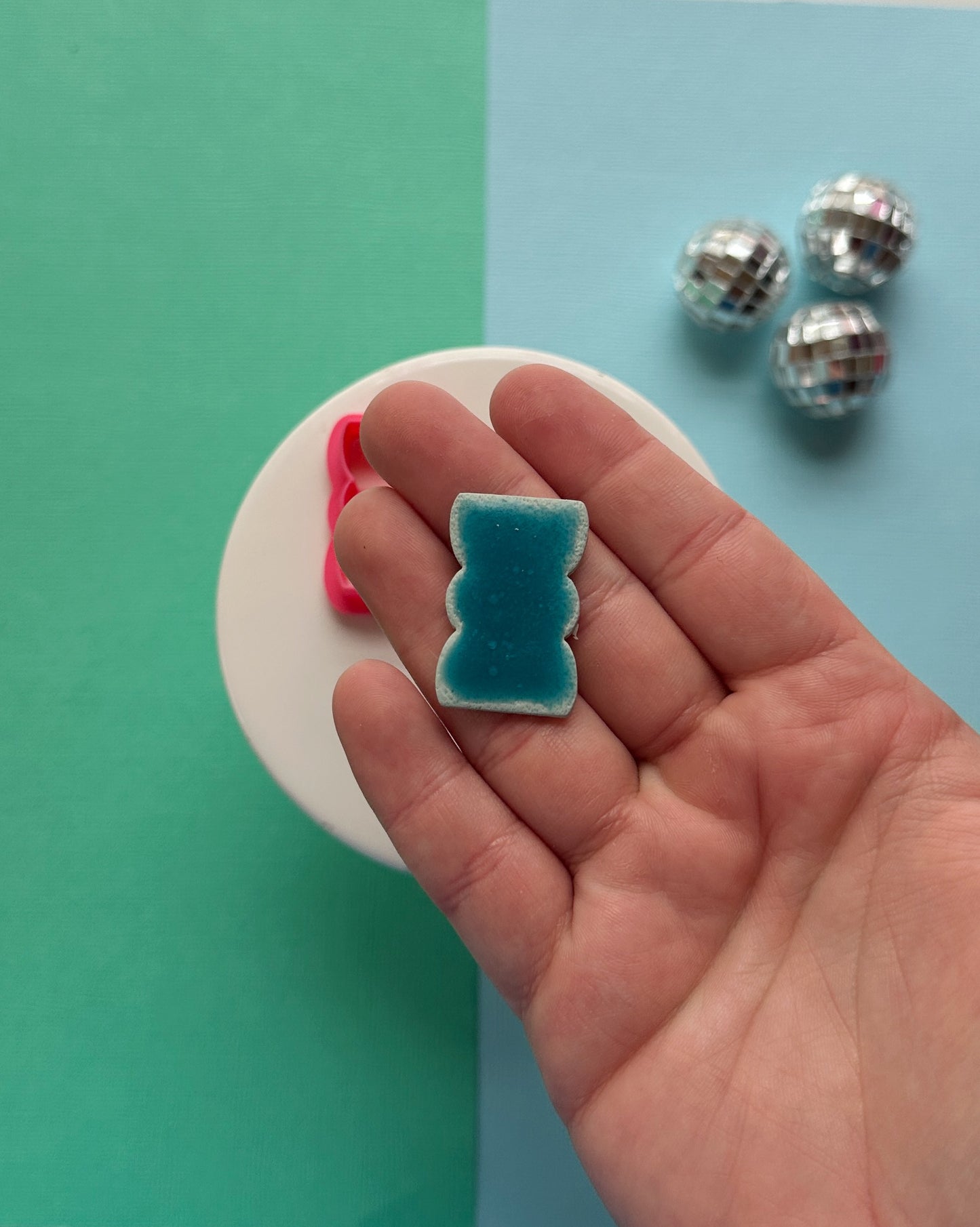 Oversized Wavy Clay Cutter