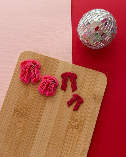 Striped Bow Clay Cutter