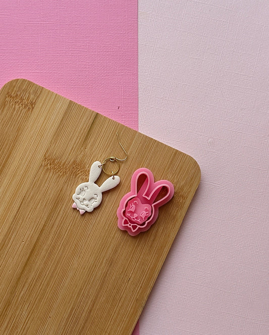 Vintage Bunny Clay Cutter