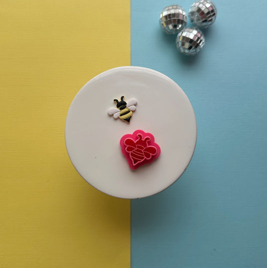 Bee Clay Cutter