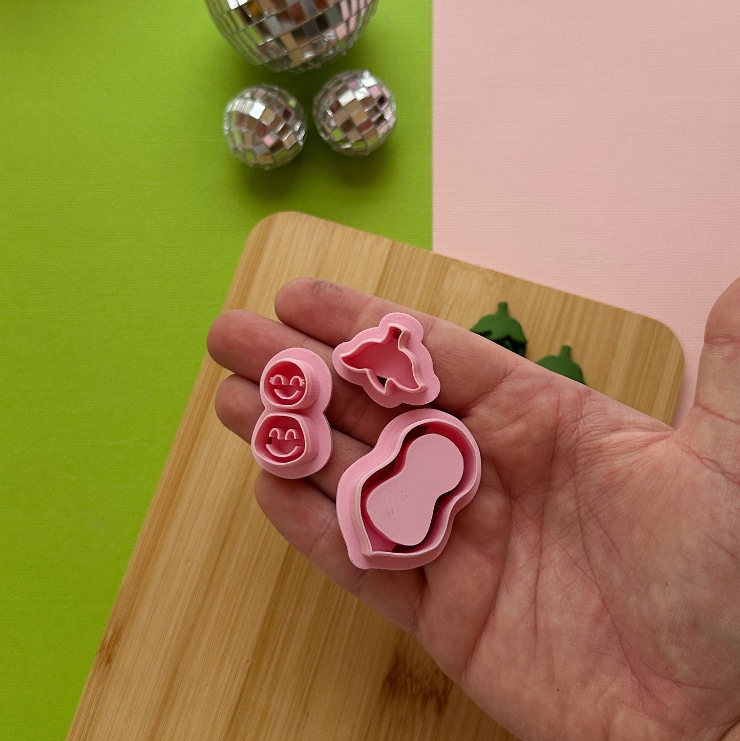 Two Peas in a Pod Clay Cutter Set