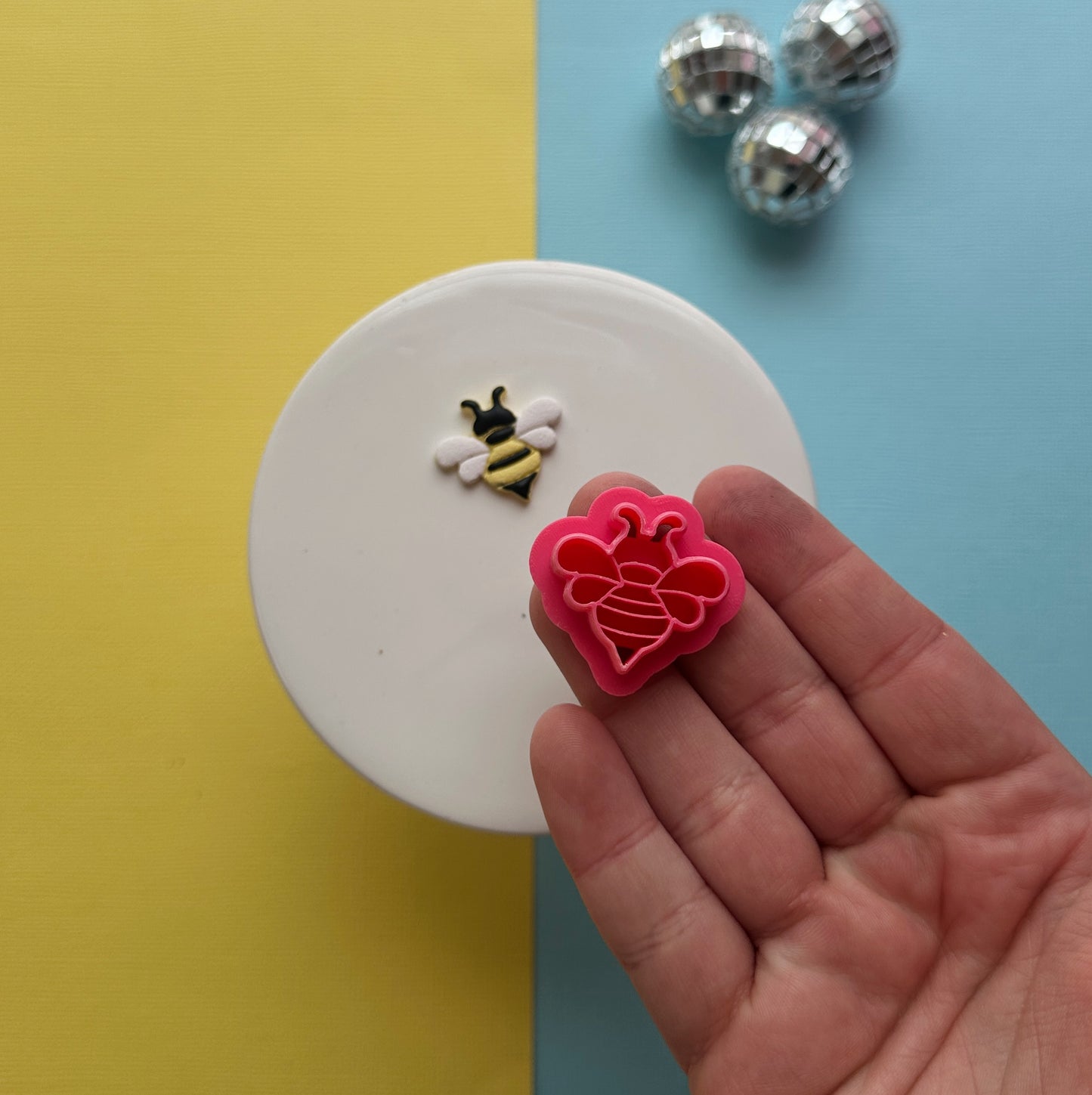 Bee Clay Cutter