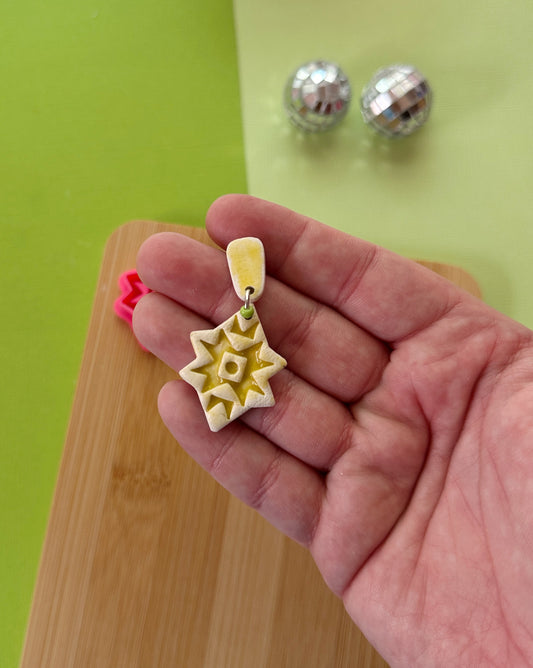 Aztec Funky Diamond Clay Cutter
