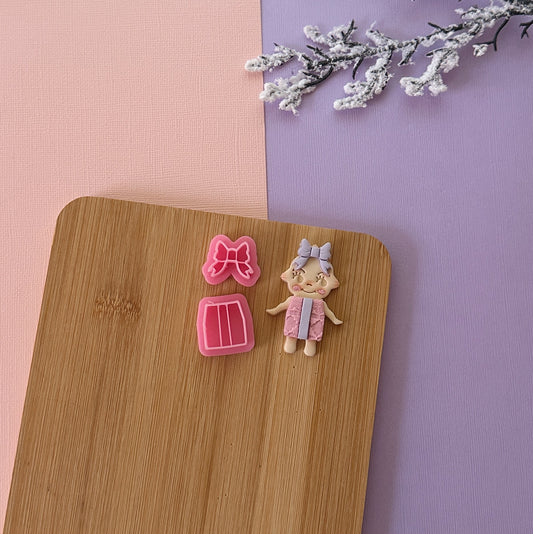 Present Kewpie Outfit Clay Cutter Set