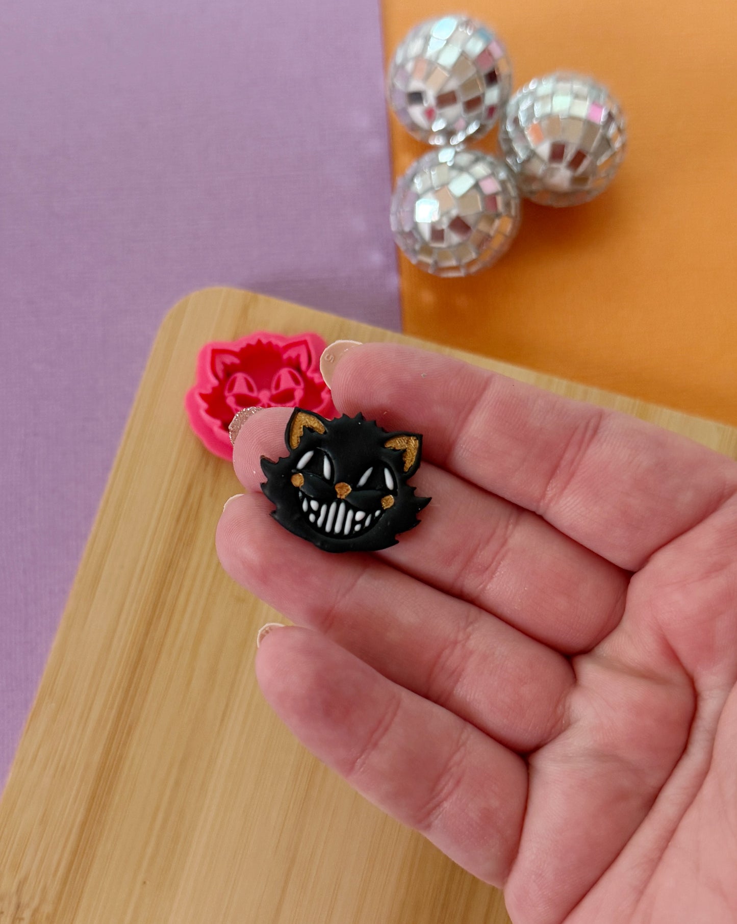 Vintage Cat 2026 Clay Cutter
