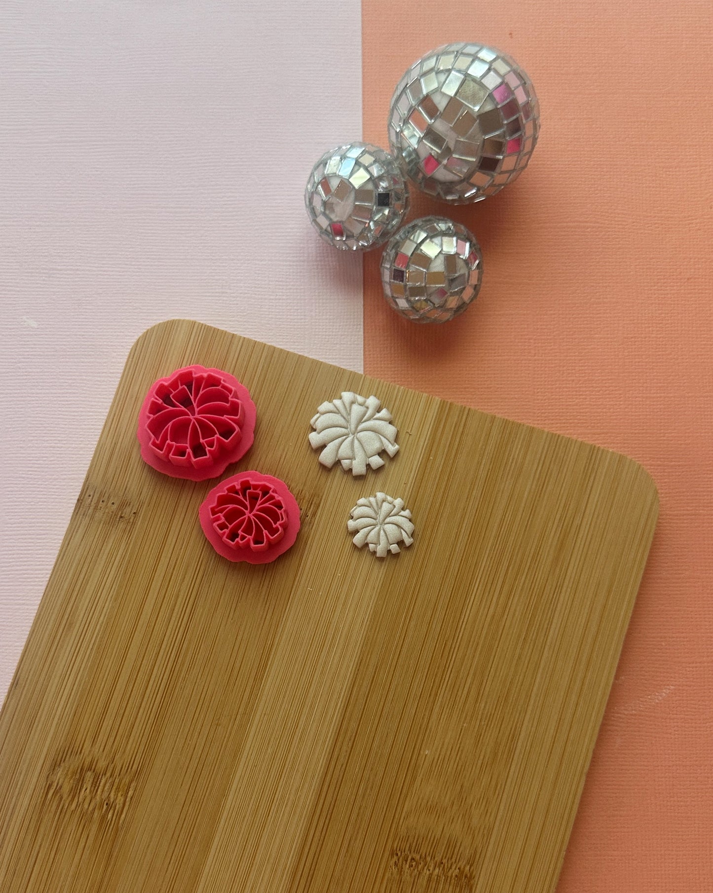Pom Pom Clay Cutter