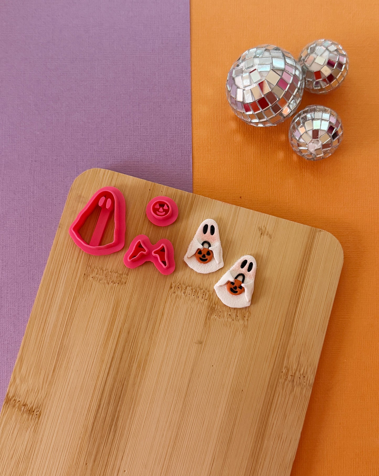 Trick or Treat Ghost Clay Cutter Set