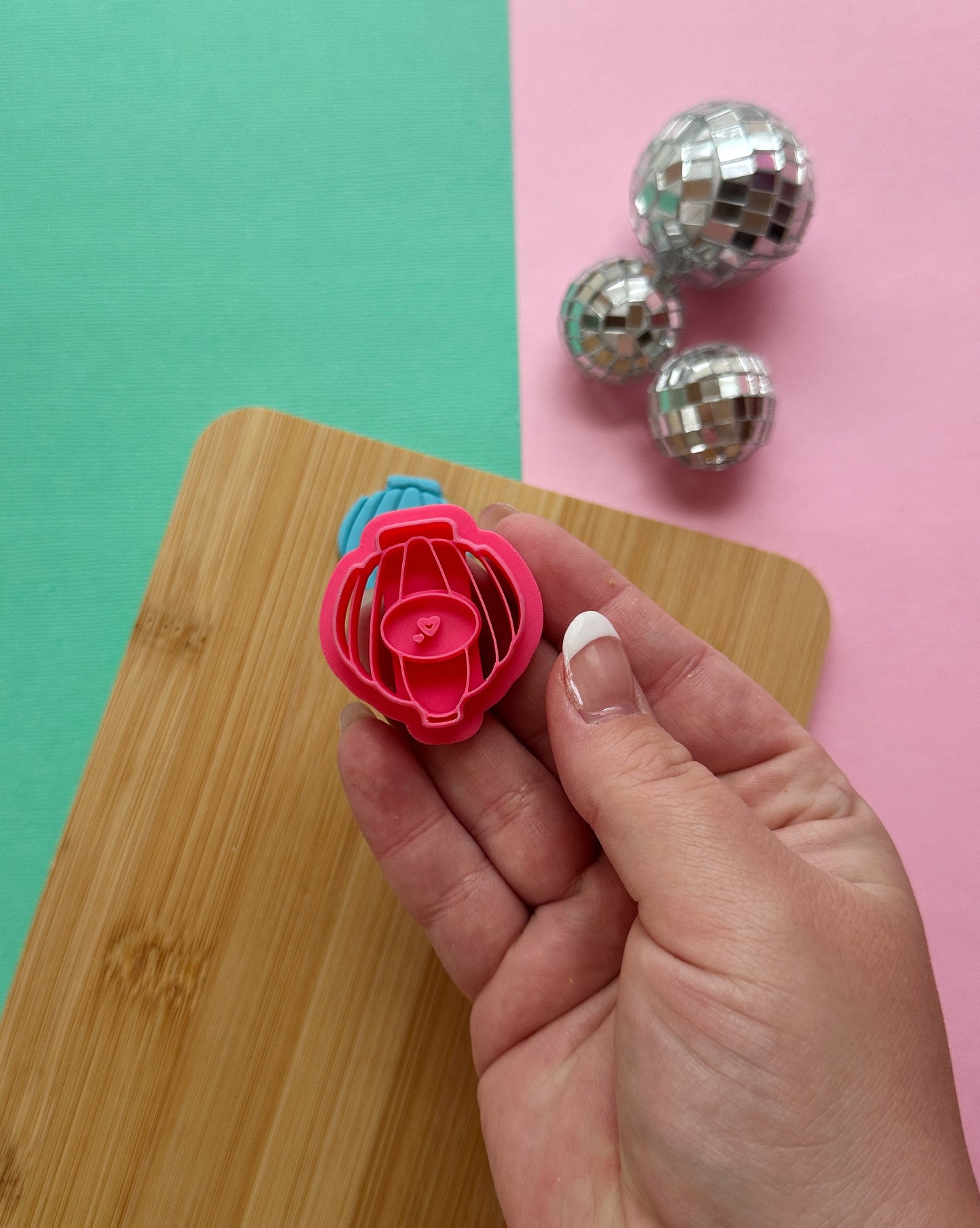Shell Compact Clay Cutter