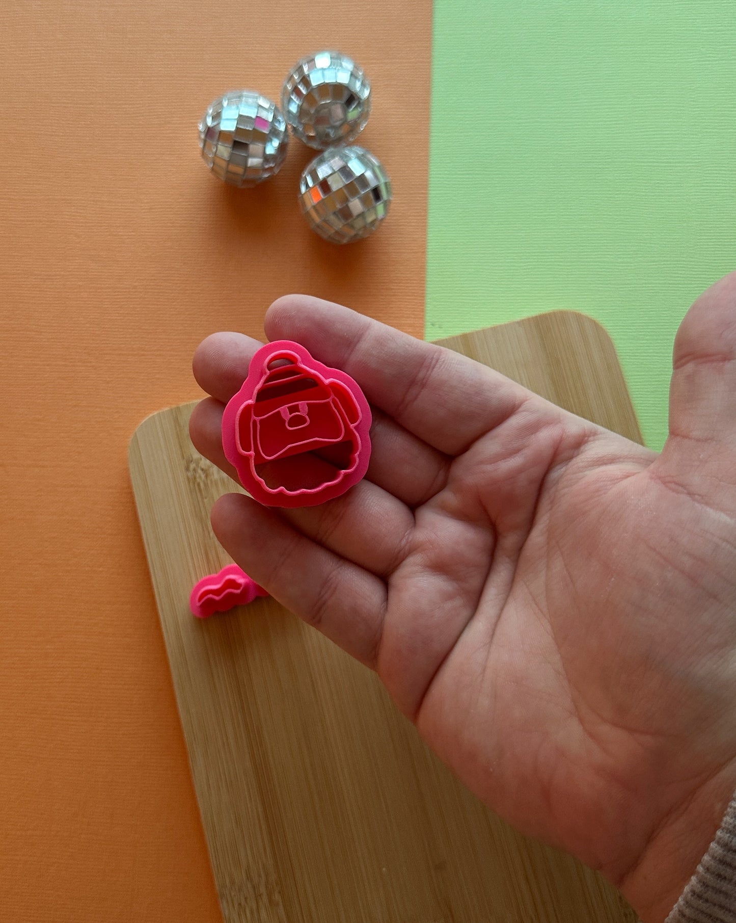 Explorer with Beard Clay Cutter Set